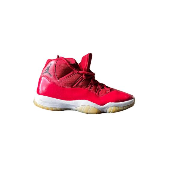 Jordan Retro High Win Like ‘96 Red Sneakers Size 10